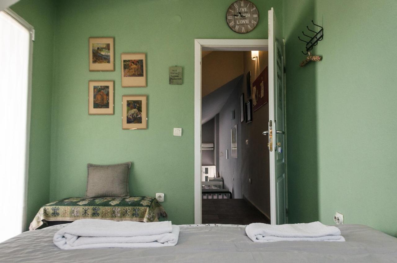 Q Podgorica Beds,Rooms And More Екстер'єр фото