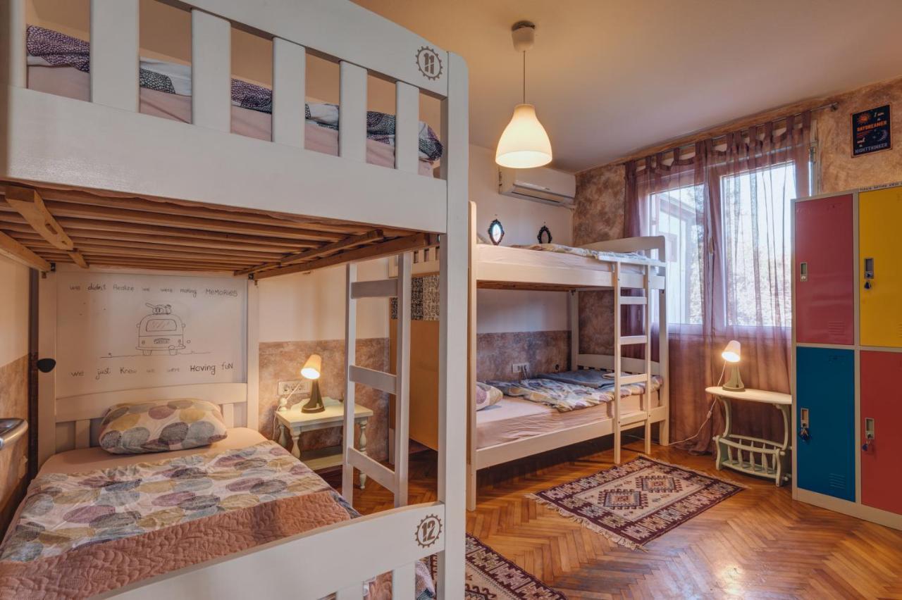 Q Podgorica Beds,Rooms And More Екстер'єр фото