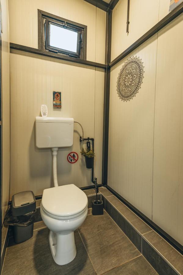 Q Podgorica Beds,Rooms And More Екстер'єр фото